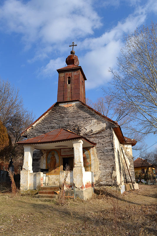 biserica rocsoreni