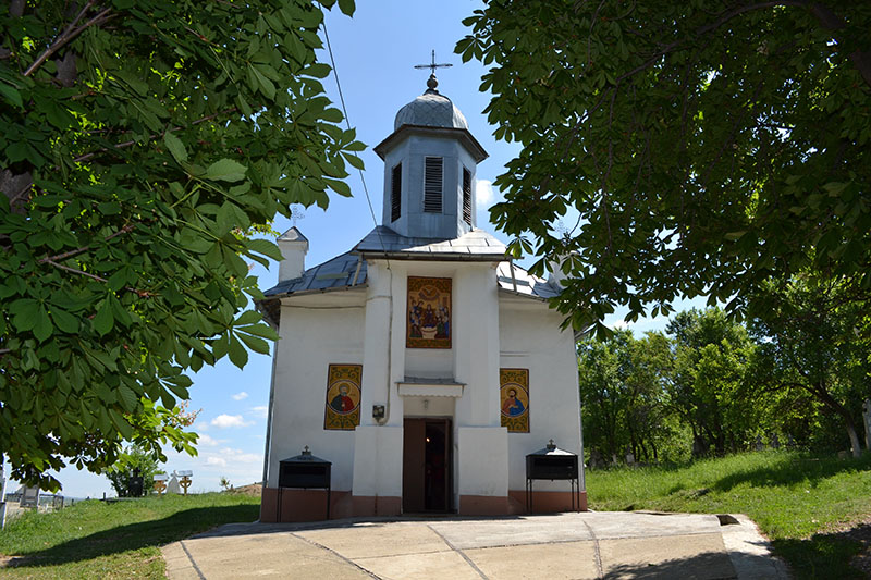 biserica corlatel