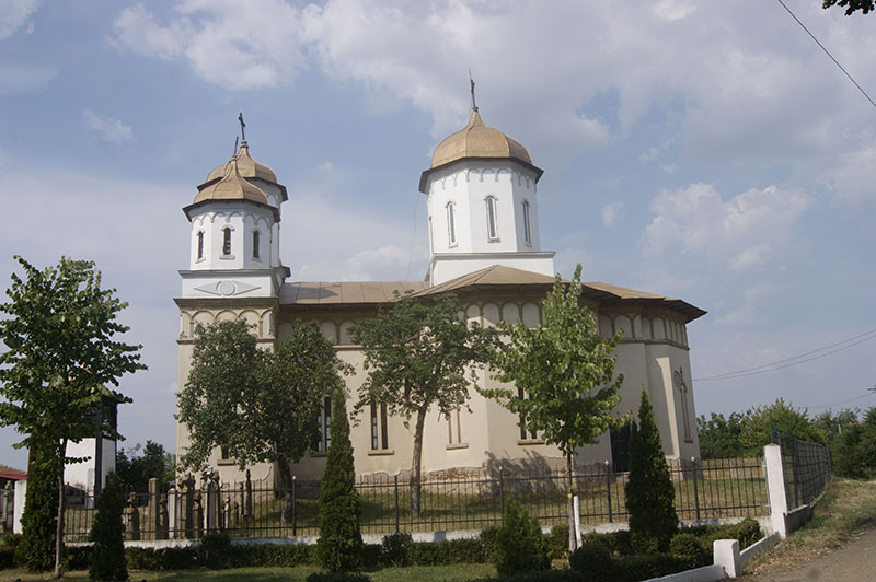 biserica devesel