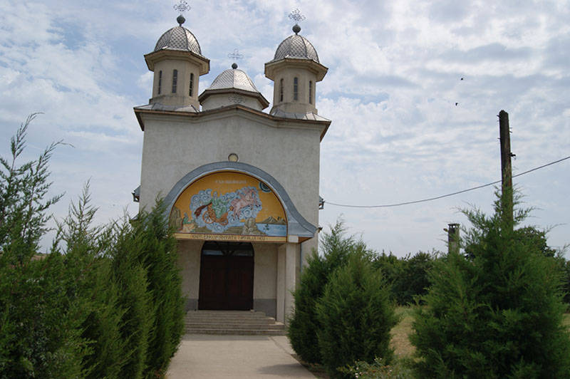 biserica-aurora.jpg