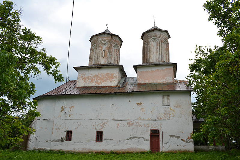 biserica cvardenita