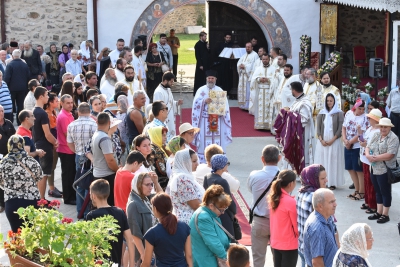 Mănăstirea Topolniţa și-a serbat hramul