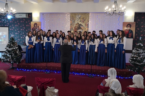 S-a încheiat festivalul de colinde "Crăciunul de ieri, Crăciunul de azi"