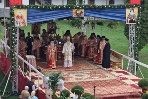 Preasfinţitul Nicodim a slujit la hramul istoric al Mănăstirii Secu din Arhiepiscopia Iaşilor