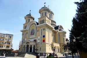 Preasfinţitul Nicodim va sluji la aniversarea a 10 ani de la târnosirea Catedralei Episcopale din Cransebeş