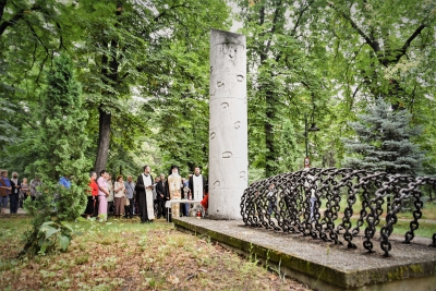 70 de ani de la „Rusaliile negre” - Foştii deţinuţi politic, deportaţi în Bărăgan, au fost pomeniţi la Severin