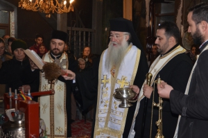 A fost sfințit clopotul bisericii din localitatea Satu Mare, judeţul Mehedinți