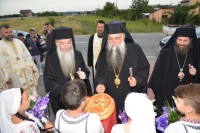 Trei arhierei au sfințit biserica de pe Calea Hinovei din Șimian