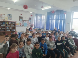 Elevii claselor primare au descoperit exemplul femeilor din Vechiul Testament
