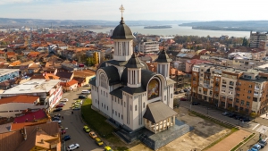 În duminica XXXI după Pogorârea Duhului Sfânt, Preasfințitul Nicodim a slujit la Catedrala Episcopală din Drobeta-Turnu Severin