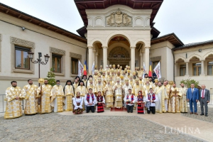 Ziua prăznuirii Sfântului Cuvios Dimitrie cel Nou, Ocrotitorul Bucureștilor, a fost un prilej de aleasă bucurie duhovnicească pentru mii de credincioși și pelerini sosiți din toate colțurile țării pe Colina Bucuriei.