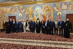 Delegaţie a Băncii Naţionale a României la Sediul Episcopiei Severinului şi Strehaiei cu prilejul comemorării a doi dintre foştii guvernatori ai BNR