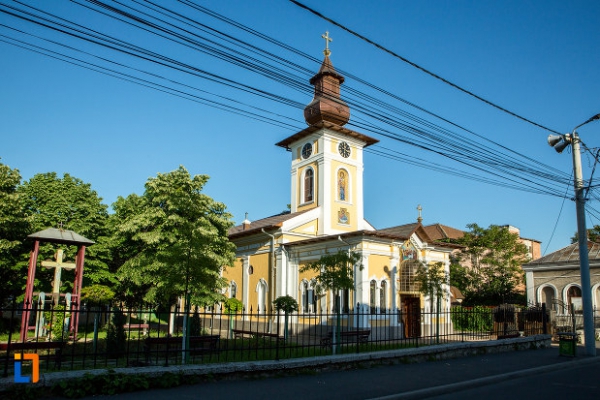 Duminică, comunitatea parohiei Maioreasa se va bucura de prezenţa Preasfinţitului Nicodim