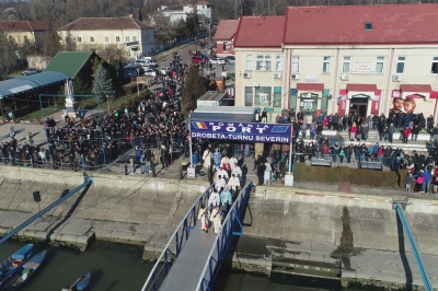 Slujire arhierească la Catedrala Episcopală şi procesiune de Bobotează la Drobeta Turnu Severin