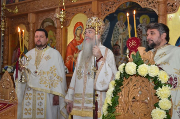 Primul Hram de după sfințire al Bisericii Sfântul Ioan Gură de Aur din Drobeta Turnu Severin