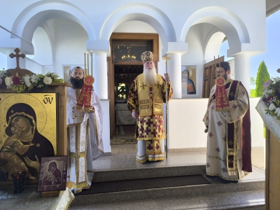 Slujire arhierească la hramul Sfintei Mănăstiri Jiana