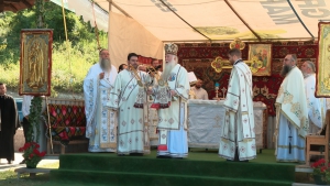 Preasfinţitul Nicodim a slujit la hramul Mănăstirii Vodița, vatră monahală întemeiată de Sf. Nicodim de la Tismana