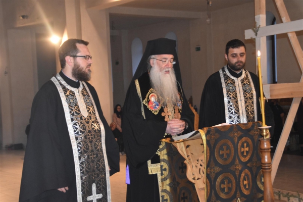 Slujbe speciale în Săptămâna Duhovnicească la Catedrala Episcopală