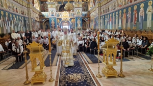Bucurie duhovnicească pentru credincioşii din parohia Marginea, Arhiepiscopia Sucevei şi Rădăuţilor. Preasfinţitul Nicodim a slujit aici Sfânta Liturghie în Duminica a X-a după Rusalii.