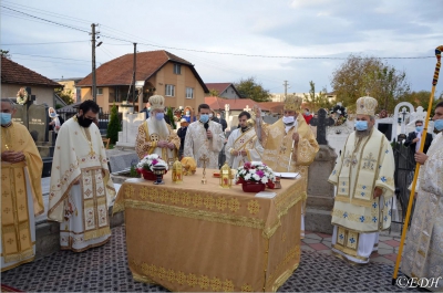 Preasfinţitul Nicodim a slujit în Eparhia Devei şi Hunedoarei
