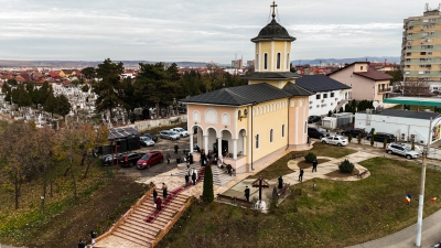 Parohia Sfântul Andrei din cartierul Aluniş a îmbrăcat veșminte de sărbătoare