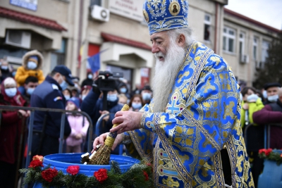 Sărbătoarea Botezului Domnului la Catedrala Episcopală și în Portul Drobeta Turnu Severin