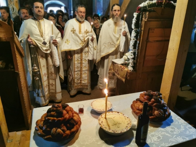 Mănăstirea Gura Motrului și Parohia Schela Nouă și-au serbat hramul
