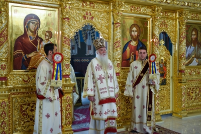 În Prima Duminică a Postului Mare, Preasfințitul Părinte Nicodim a slujit la Catedrala Episcopală din Drobeta Turnu Severin