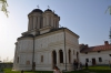 Preasfințitul Părinte Nicodim a slujit la Sfânta Mănăstire Gura Motrului
