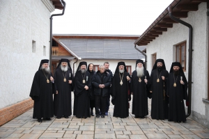 Liturghie în sobor de arhierei în biserica „Sfinții Arhangheli Mihail și Gavriil” din localitatea Spermezeu, judeţul Bistriţa-Năsăud