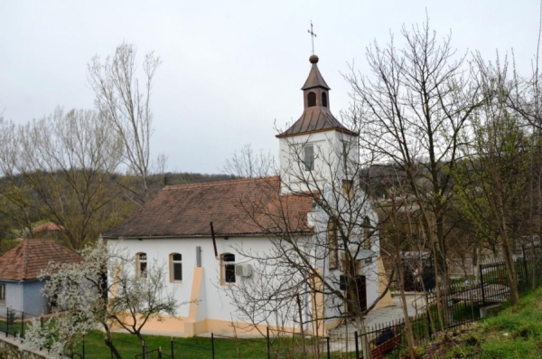 Slujire arhierească la parohia Jupalnic din Orșova