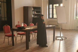 Întâlniri sub genericul „Cine sunt eu?” organizate de Episcopia Severinului şi Strehaiei