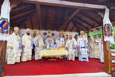 Sărbătoarea întâlnirii fiilor satului Huta: Liturghie arhierească și slujbă de pomenire pentru Episcopul Gurie Georgiu