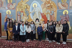 Elevii calificaţi la faza naţională a Olimpiadei de Religie şi a Olimpiadei Interdisciplinare de Limba şi Literatura Română şi Religie au primit binecuvântarea Preasfinţitului Nicodim