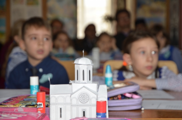 În zilele de 6 şi 7 decembrie 2018 se vor susţine cercurile pedagogice la disciplina religie