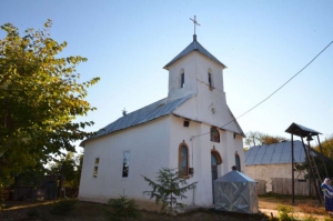 Slujire arhierească în localiateta Şiroca de praznicul Înălţării Domnului