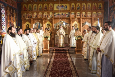 Slujbă arhierească și botez la Biserica ,,Sfântul Dorotei din Gaza" din localitatea Șimian