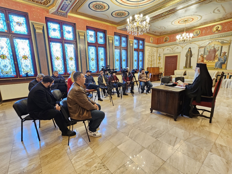 Preasfinţitul Nicodim s-a întâlnit cu presa mehedinţeană pentru mesajul pastoral de Crăciun
