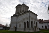 Mănăstirea Gura Motrului a îmbracăt veșmânt de sărbătoare