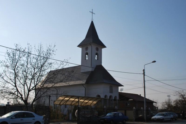 Liturghie arhierească la Parohia Calea Târgu Jiului