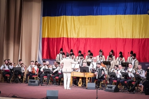 Spectacol de exceptie cu ocazia zilei Unirii Principatelor pe scena Palatului Culturii din Drobeta Turnu Severin