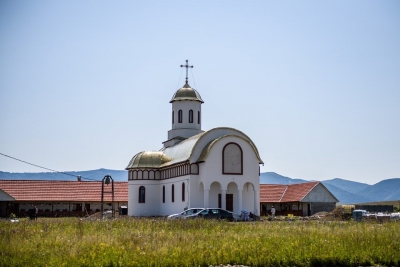 Preasfinţitul Nicodim va sluji în Duminica Femeilor Mironosiţe la mănăstirea „Ţara Almăjului” din Episcopia Caransebeşului