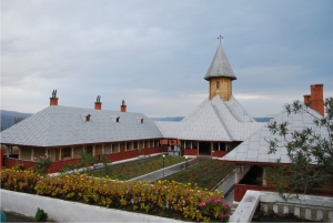 Slujire arhierească la Mănăstirea "Sfânta Ana" din Orşova