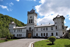 De Adormirea Maicii Domnului Preasfințitul Părinte Nicodim va sluji la Mănăstirea Tismana