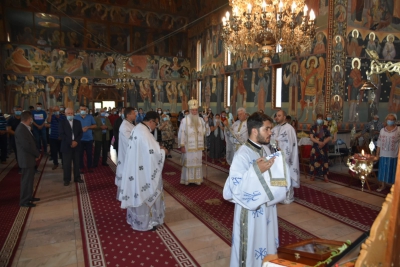 Biserica Sfântul Ilie din Drobeta Turnu Severin și-a serbat cu anticipație Hramul