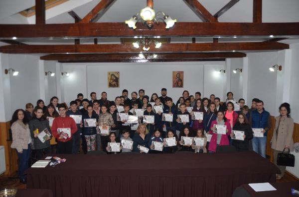 Festivitatea de premiere a copiilor participanţi la Concursul Interdisciplinar: Vladislav I Vlaicu domnitorul Ţării Româneşti 1364–1377. 640 ani redescoperirea unei personalităţi