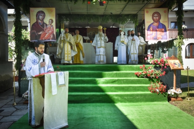 Sfânta Treime – Hramul Mănăstirii Strehaia