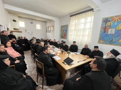 Liturghia Darurilor mai înainte sfințite și Ședința administrativă în Protoieria Baia de Aramă