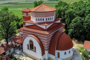Slujire arhierească la hramul Mănăstirii Pantocrator din Episcopia Alexandriei şi Teleormanului